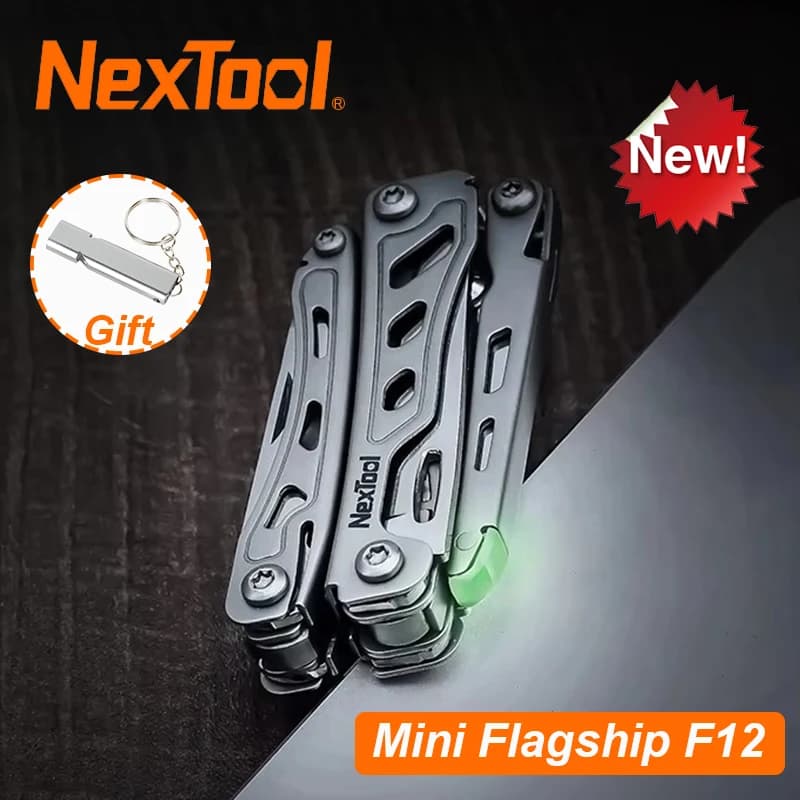 Zusammengeklapptes graues NexTool F12 Multitool mit leuchtend grünem Element und Schlüsselanhänger daneben